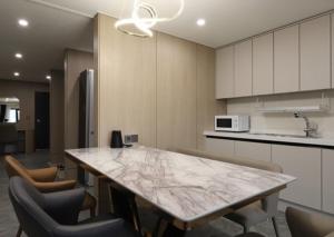 Cuina o zona de cuina de H Avenue Hwamyeong
