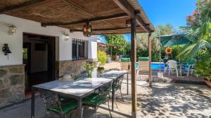 Zdjęcie z galerii obiektu Casa Rural la Sacri Guaro by Ruralidays w mieście Guaro