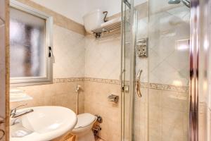 A bathroom at GUEST HOUSE GOITO Még 35 kép