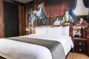 Krevet ili kreveti u jedinici u okviru objekta Theory Hotel