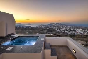 Gallery image of Santorini Soul Villas in Pirgos
