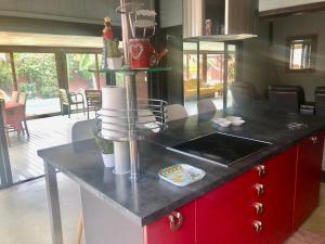 Una cocina o kitchenette en Super villa familiale