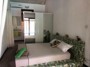 Tempat tidur dalam kamar di Super villa familiale