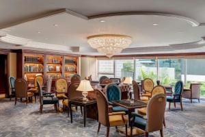 Prostor za sedenje u objektu Island Shangri-La, Hong Kong