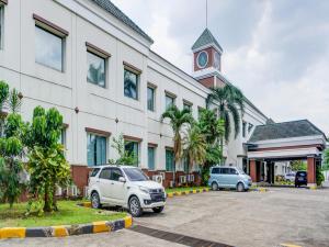 Gallery image of Townhouse OAK Hotel Grand Cikarang in Cikarang