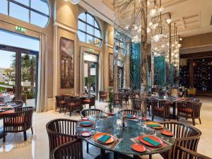 Restaurace v ubytování Club Privé By Rixos Saadiyat