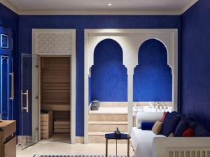 Posezení v ubytování Club Privé By Rixos Saadiyat