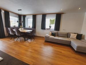 Część wypoczynkowa w obiekcie Appartement Waldplatzl