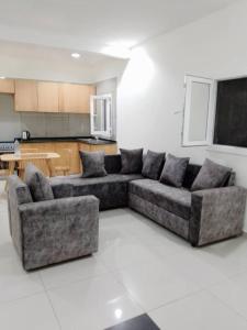 Φωτογραφία από το άλμπουμ του Résidence Rosalie σε Γιαουντέ