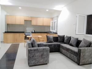 Φωτογραφία από το άλμπουμ του Résidence Rosalie σε Γιαουντέ +99 φωτογραφίες