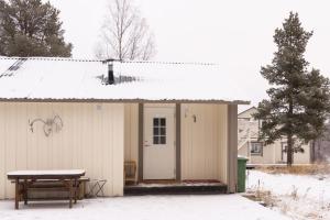 Aurora River Camp Glass igloos & cabins v zimě