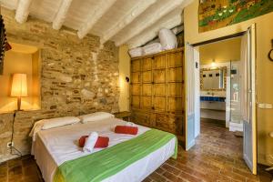 Katil atau katil-katil dalam bilik di Rural House 3 Apartments, Patio BBQ & Hiking