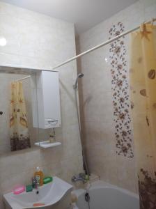 Ванная комната в New apartment Новобудова Стрийська Наукова Автовокзал Гашека Ашан Кінг-Крос Епіцентр +30 фотографий