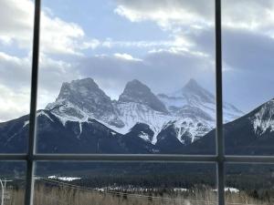 Gallery image of Cozy 1 bedroom Apartment Canmore / Banff in Canmore