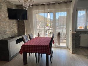 Telewizja i/lub zestaw kina domowego w obiekcie Casa Palabione