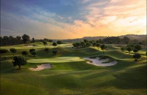Golf pri dovolenkovom dome alebo okolí