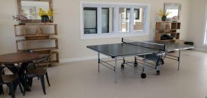 Attrezzature per ping pong presso Jamaica Tranquility o nelle vicinanze