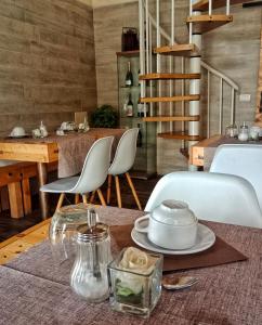 A seating area at Relais Totì BeB bed e breakfast