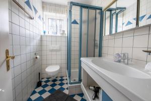 Ein Badezimmer in der Unterkunft Chalet Gletschermoos - Summer Card included