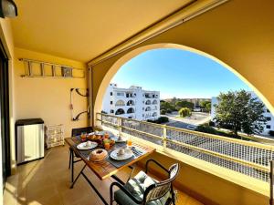 Μπαλκόνι ή βεράντα στο Albufeira Salgados Beach 3 by Homing