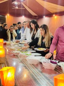 Hosté ubytování STAR GUIDE lUXURY CAMP + 184 fotografií