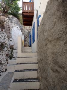 Fotografie z fotogalerie ubytování quiet stone house in Nisyros v destinaci Mandrákion