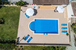 Bazén v ubytování Ideal Property Mallorca - Can Bielo nebo v jeho okolí