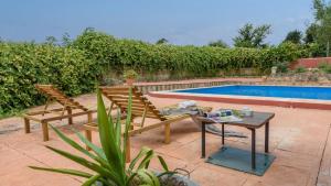 Bazén v ubytovaní Finca Buytrón Montilla by Ruralidays alebo v jeho blízkosti