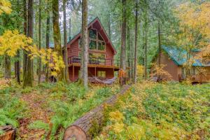 Κήπος έξω από το River Lily Retreat