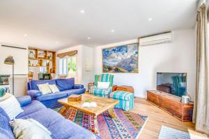 Posezení v ubytování Ideal Property Mallorca - Villa Encantada