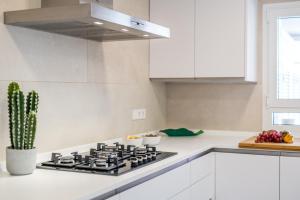Kuchyň nebo kuchyňský kout v ubytování Ideal Property Mallorca - Villa Encantada