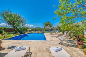 Bazén v ubytování Ideal Property Mallorca - Villa Encantada nebo v jeho okolí