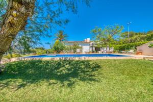 Bazén v ubytování Ideal Property Mallorca - Villa Encantada nebo v jeho okolí