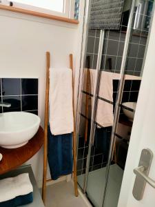 Kúpeľňa v ubytovaní Appartement T1bis tout confort