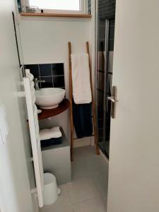 Kúpeľňa v ubytovaní Appartement T1bis tout confort