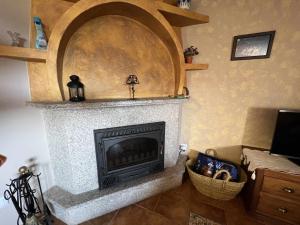 Fotografia z galérie ubytovania El Nido de Gredos cuco apartamento con chimenea v destinácii Navarredonda de Gredos