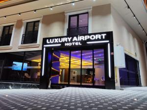 Foto da galeria de Luxury Airport Hotel By Zazzoni-İstanbul Airport em Arnavutköy