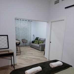 A seating area at Avocado Suite by Alhaurín Loft City Center