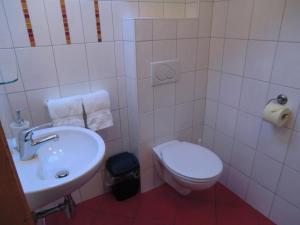 Ένα μπάνιο στο Haus Rye