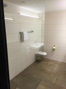 Hotel Café Schatz的一间浴室