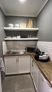 Φωτογραφία από το άλμπουμ του 35 on Fairview σε Kloof