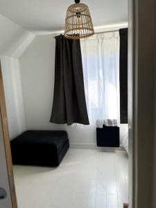 LA CABINE VUE MER的休息区