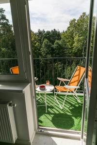 Zdjęcie z galerii obiektu Tree&Lake Apartament Warszawa w mieście Ząbki