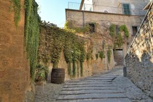 Fotografie z fotogalerie ubytování Palazzo Granaroli v destinaci Bagnoregio