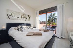 Fotografia z galérie ubytovania Stylish and Exclusive Penthouse Dreamy Oasis v destinácii Estepona