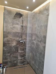Apartament afer detit dhe qytetit. Relax total - Imazhi 4