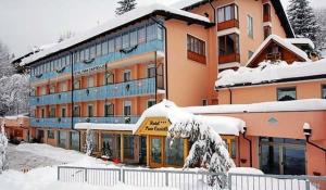 Hotel Piancastello v zimě