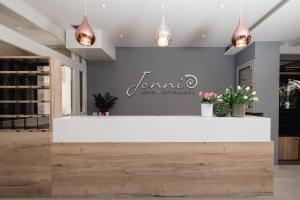 Certifikát, hodnocení, plakát nebo jiný dokument vystavený v ubytování Hotel Jonni