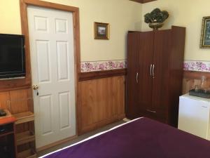 TV/Unterhaltungsangebot in der Unterkunft Merken Bed & Breakfast