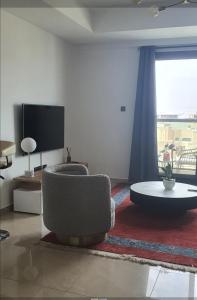 Gallery image of Stylish One bedroom with all amenities, close to downtown1 in Dubai